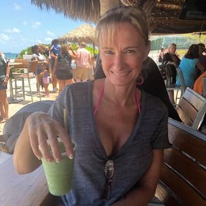 Meet your Posher, Marcia